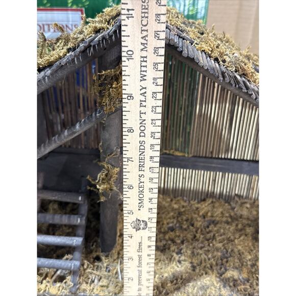 VTG Traditions Porcelain Nativity Set w/ Stable 11pc - Missing Shepherd - Picture 11 of 13